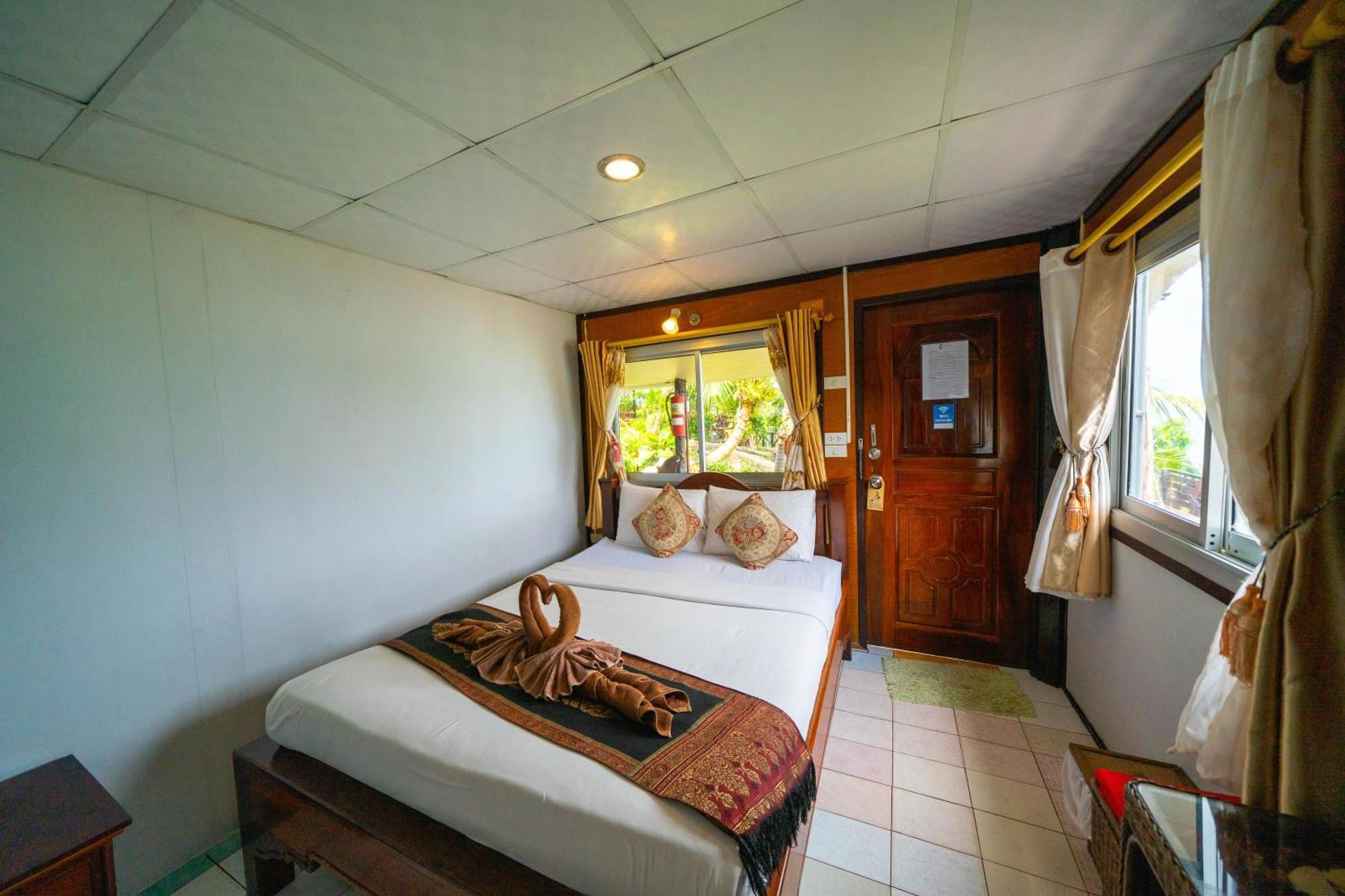 Tongta Phaview Resort Koh Samet Exterior photo